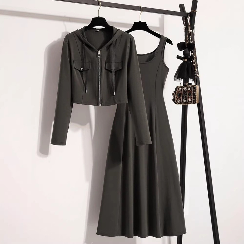 2026 Spring Outfit: a Complete Set for Plus-Size Women, Featuring a Unique Long-Sleeve Jacket That Makes You Look Slimmer, Paired with a Two-Piece Vest Dress Set