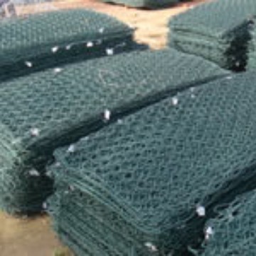 生产PE、PVC包塑石笼网、格宾网，镀锌gabion