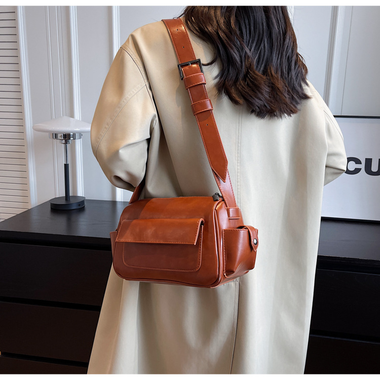 Borsa a tracolla versatile per donna 2023 autunno e inverno nuova borsa a tracolla retrò moda trendy texture di nicchia piccola borsa quadrata_voghion.com