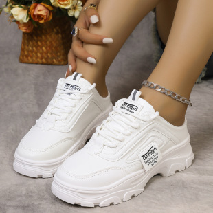 ��aС��ЬŮ�羳���Q���NŮʿ�r��������ɫ��������\��Ьһ�_��