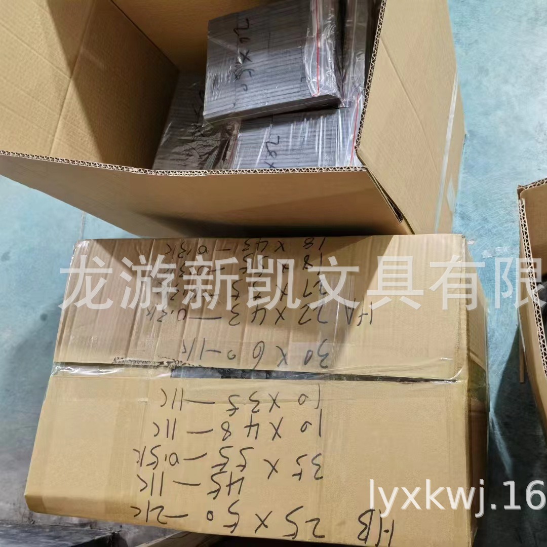 Դͷ����ֱ������ӡ�µ���ֺ�ȹ�����ī���ع��ӡ�µ��������