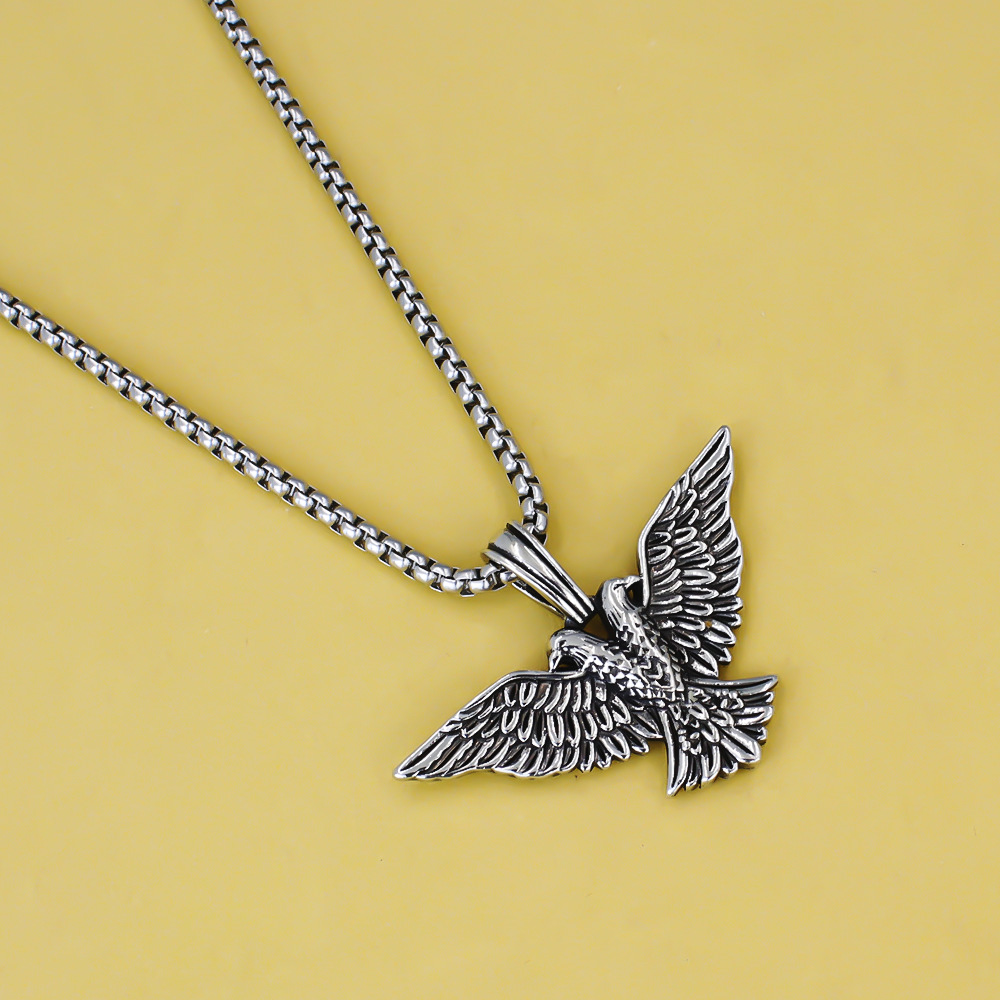 Collier pendentif ailes d'ange gothique en acier inoxydable_voghion.com