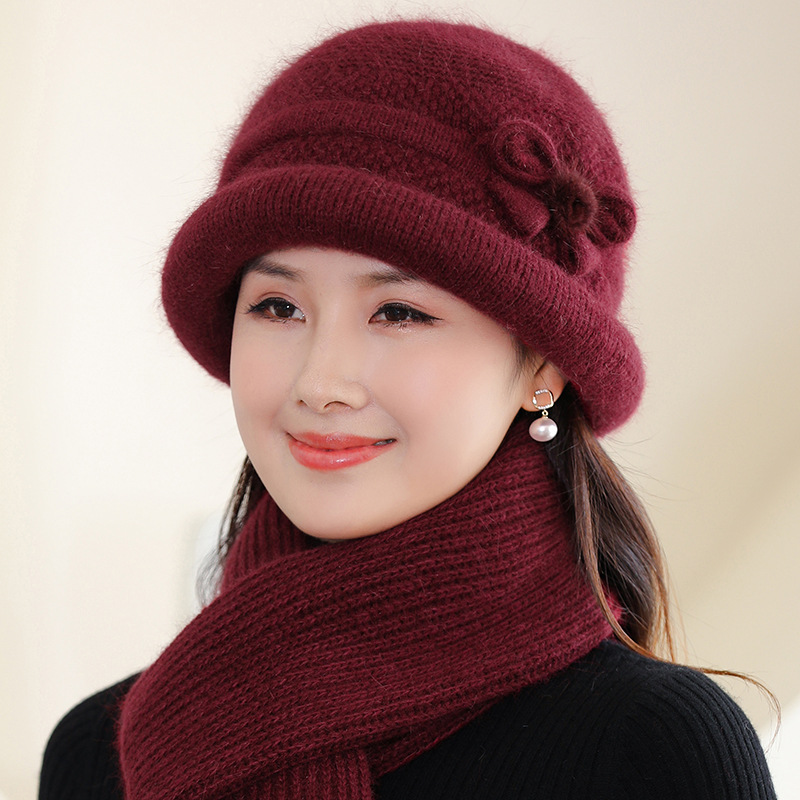 (Light hat) wine red