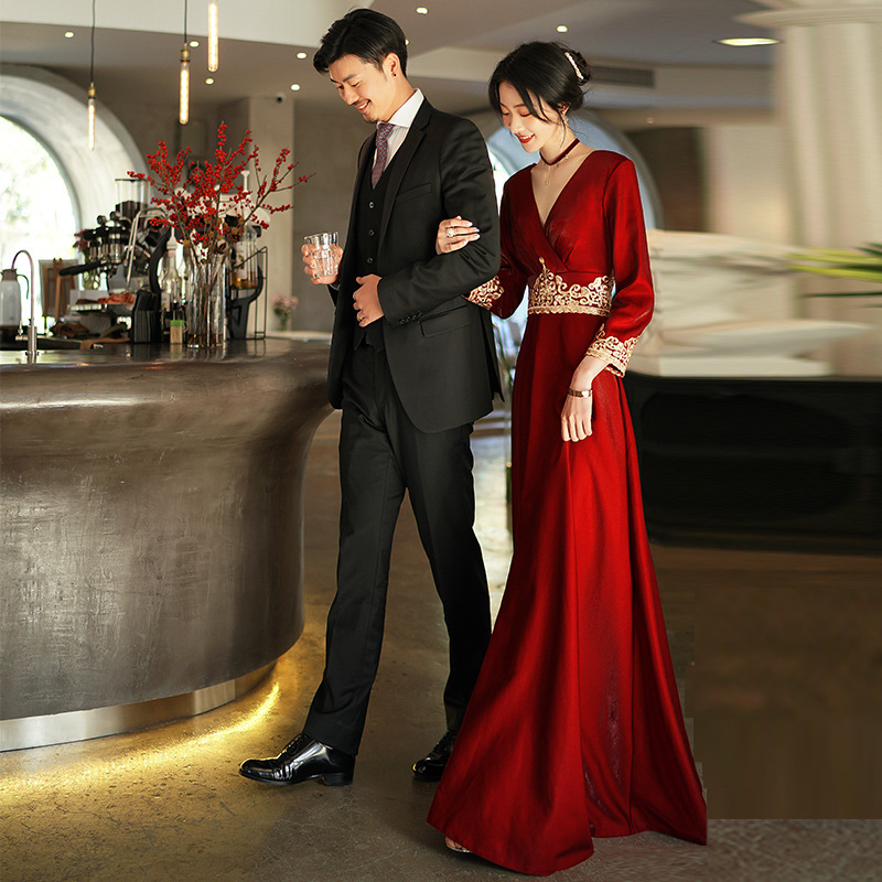 Vintage Toasting Dress for Bride 2026 New Autumn Style Elegant Red Long Wedding Engagement Dress for Women, Suitable for Everyday Wear