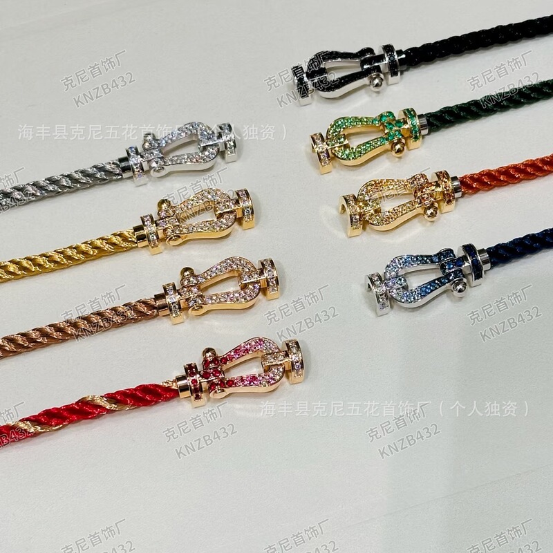 Zodiac Year Fred Gradient Blue Diamond-Studded Horseshoe Buckle Bracelet Niche Black and White Design Couple Woven Bracelet Trendy Brand