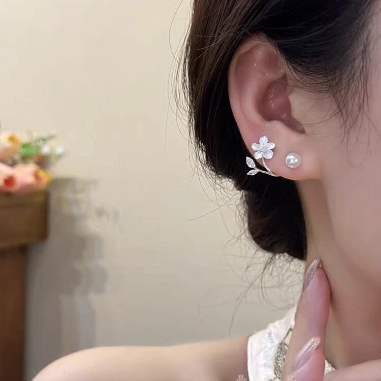 女性用フレンチロマンチックフラワーパールイヤリング、軽い贅沢、ハイエンド、気質、雰囲気のあるイヤリング、シンプルな気質、多用途イヤリング|undefined