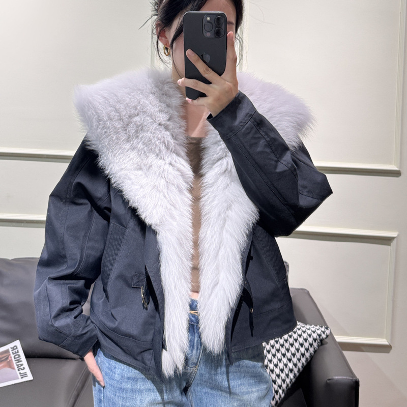 Clearance Sale Real Photos of New Style Fox Fur Large Fur Collar Short down Jacket Goose down Real Fur Coat Warm Haining Fur Coat