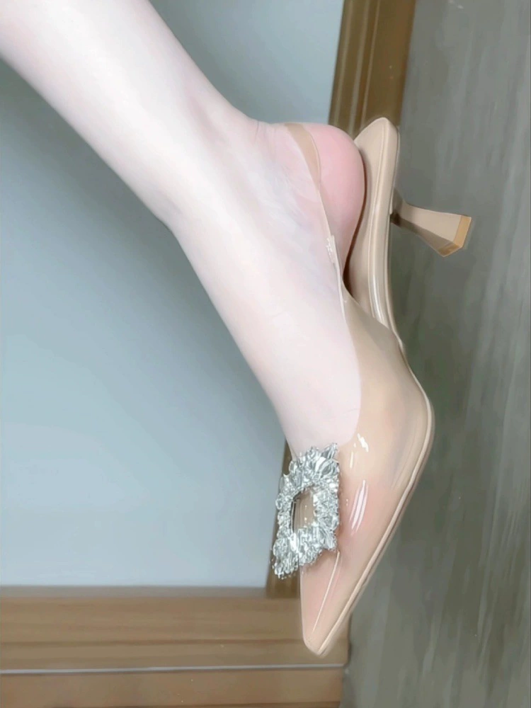 Босоножки из овчины ~ французские красивые босоножки на высоком каблуке с квадратной пряжкой из стразов, летняя новинка 2025 года, фееричный стиль, прозрачный носок