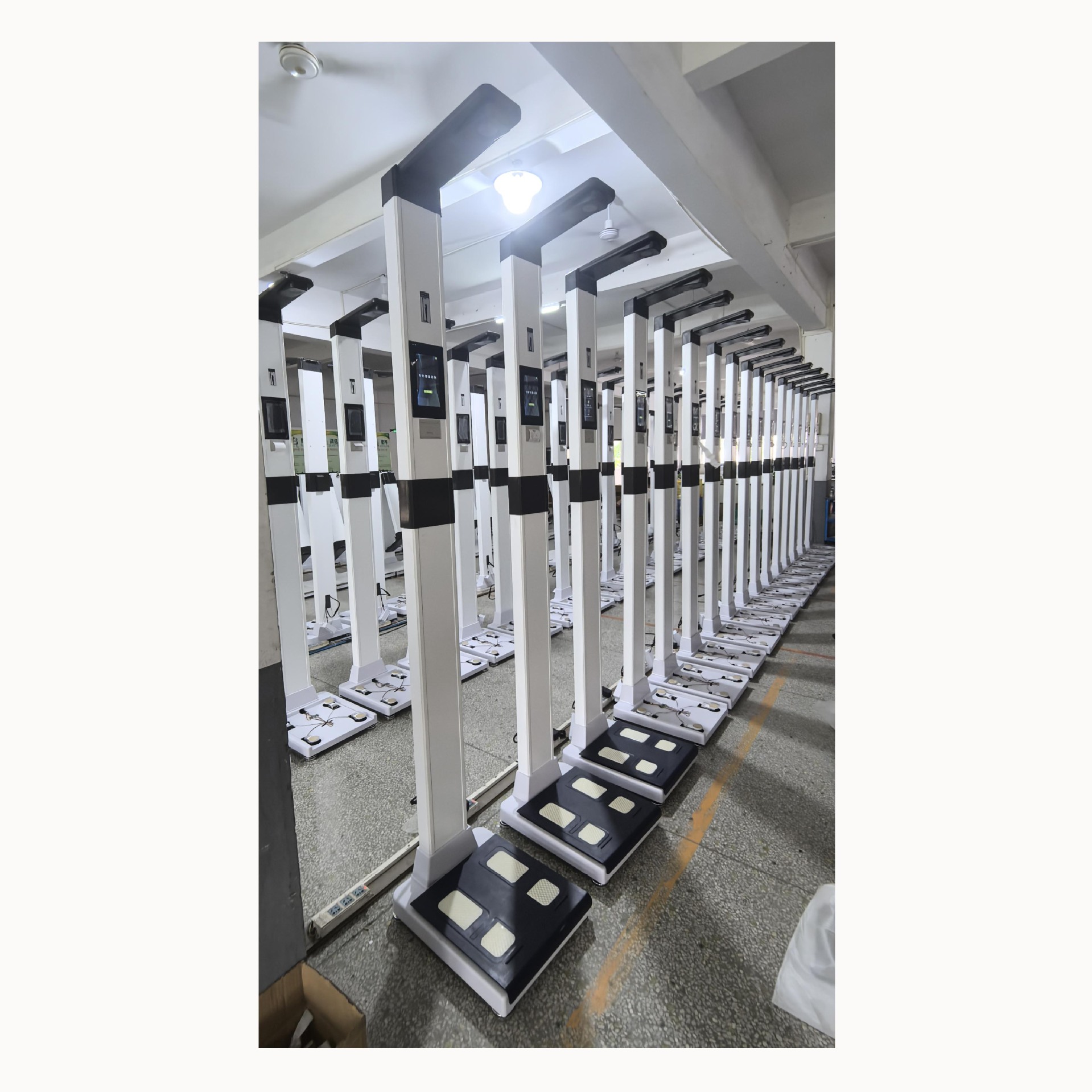 Ultrasonik Boy Kilo Tartısı Entegre Elektronik Tartı Muayene 300KG İnsan Vücut Hassas Kilo Boy Ölçüm Aleti
