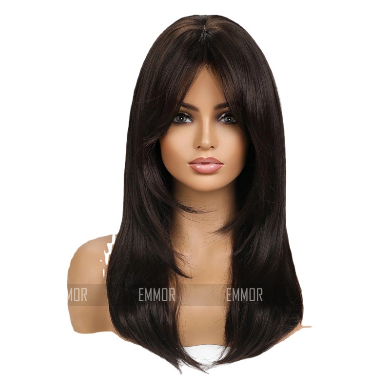 Nuevo negro natural de ocho caracteres flequillo de longitud media micro rizado pelo simulación fibra química cubierta completa cabeza europea y americana peluca pelucas femeninas