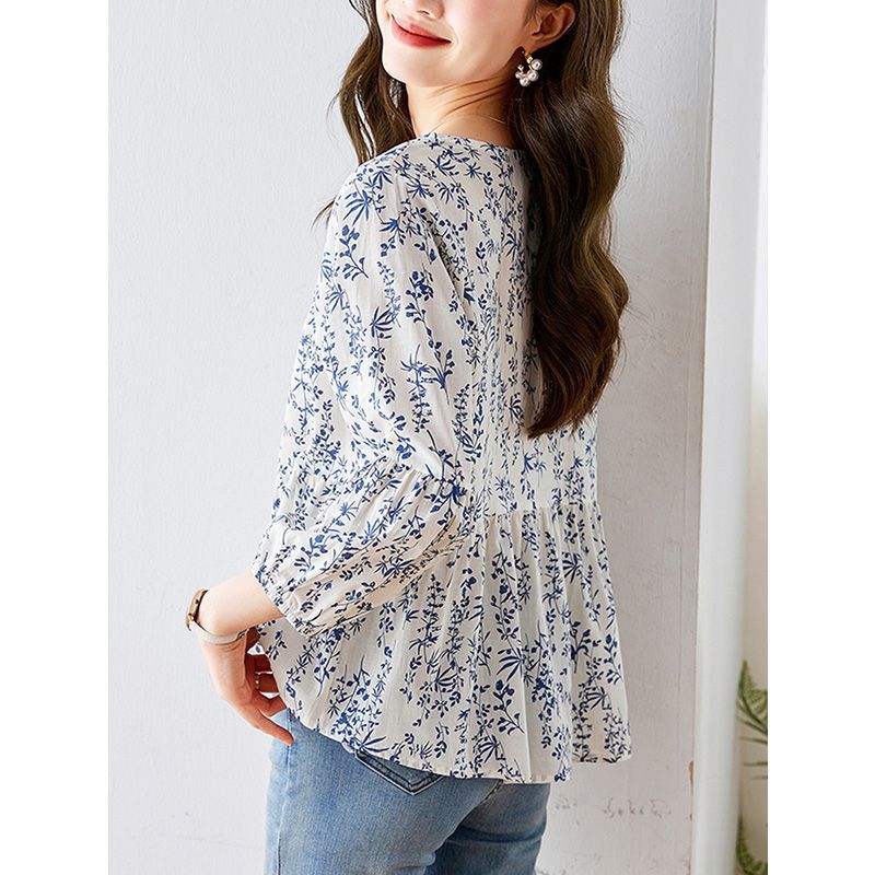 Directo de fábrica azul pequeña flor Camisa de algodón de las mujeres de manga tres cuartos verano nuevo floral elegante camisa joven top