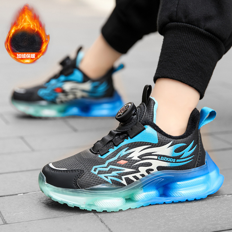 Zapatos para niños con algodón de cacho 2025, zapatos de cuero de otoño y invierno para niños, botón giratorio, zapatos de correr para niños grandes