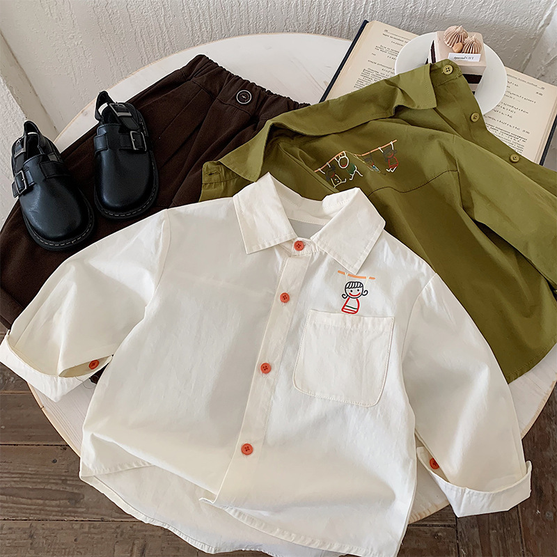 7069 ropa para niños camisas para niños primavera y otoño 2025 nueva camisa de manga larga para niños primavera chaqueta fina de celebridades de Internet primavera