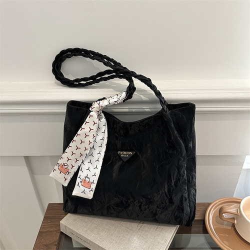 Women's Bag 2024 New Korean Style Simple Texture Fashion Trend Silk Scarf Versatile Shoulder Tote Bag Fashion Women's Bag