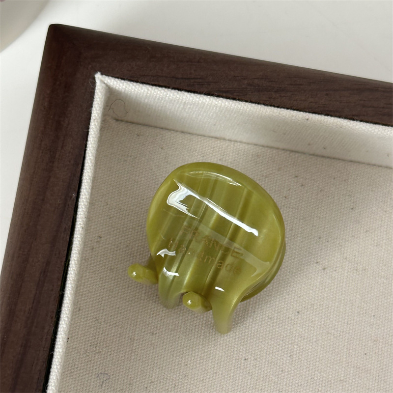 Carino Mini piccola forcina per capelli in acetato per donna, forcina laterale con frangia, forcina per capelli a forma di squalo, copricapo da principessa_voghion.com