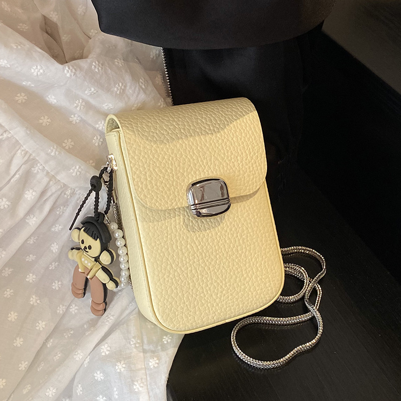 Exquisite and Trendy Small Bag for Women 2026 New Fashion Versatile Chain Crossbody Bag Summer Popular Hot-Selling Phone Bag Exquisite and Trendy Small Bag for Women 2026 New Fashion Versatile Chain Crossbody Bag Summer Popular Hot-Selling Phone Bag