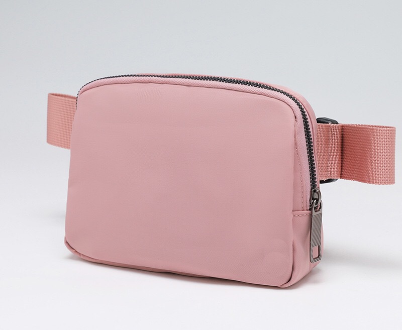 187g Weight Zipper Closure Type Unisex Vintage Style Geometric Leopard Nylon Waterproof Waist Bags