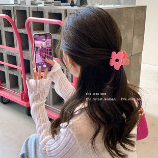 ��ɫ����ɐ۰l�AŮ�ļ����X�ױP�lС̖ץ�A�l��С�ɾ��A���^�