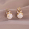 Fashionable universal silver needle, elegant earrings heart-shaped from pearl, silver 925 sample, internet celebrity