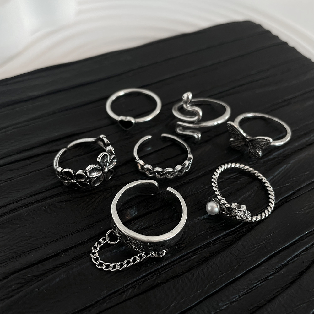 Street Occasion Alloy Material Heart Shape, Flower Pattern 1 Set Fashion Heart Shape Flower Alloy Plating Women's Rings
