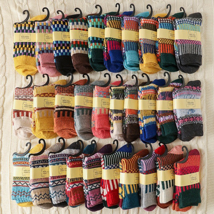 tutu totem wool men's socks winter thickened Terry warm rabbit wool women's socks brushed retro men's and women's mid-calf length socks tutu totem wool men's socks winter thickened Terry warm rabbit wool women's socks brushed retro men's and women's mid-calf length socks