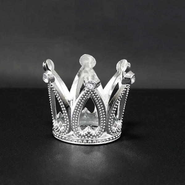 Plastic less diamond silver