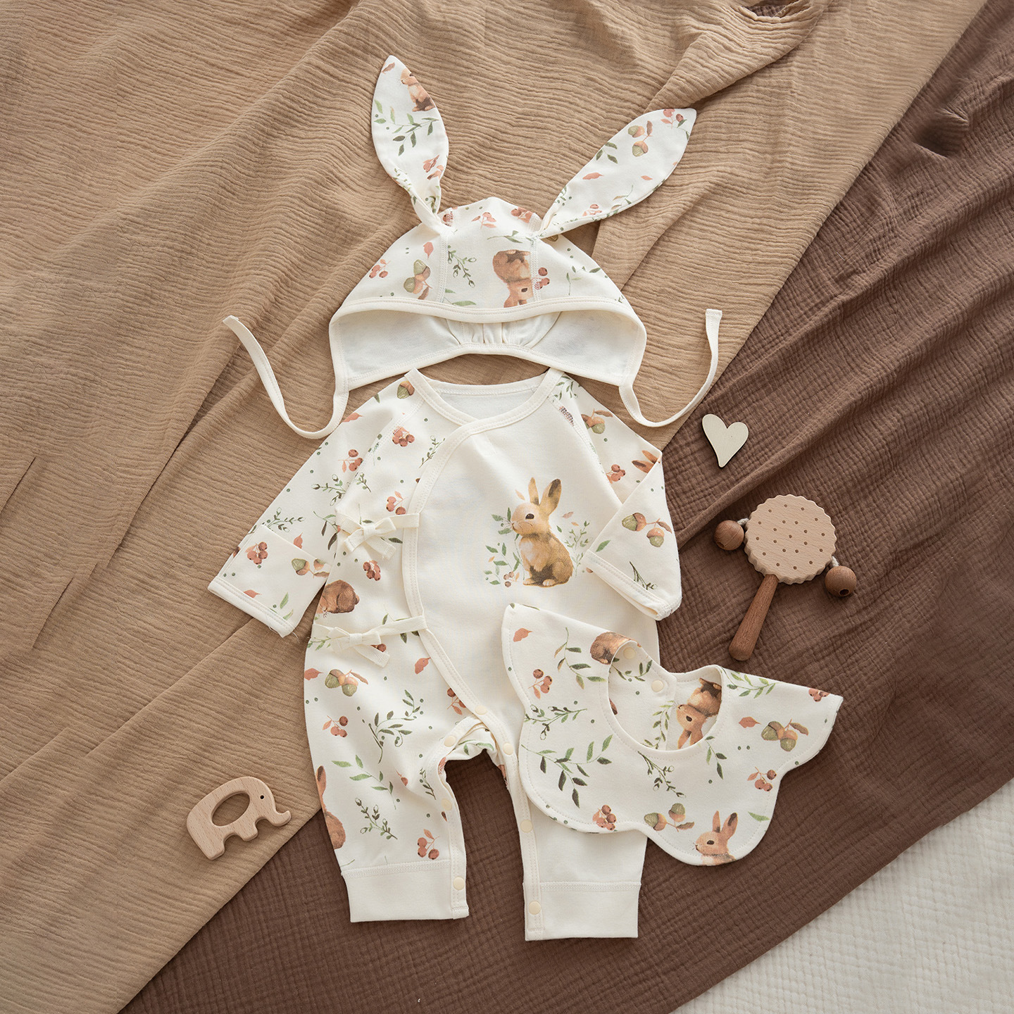 Oil painting bunny hoodie 3-piece set