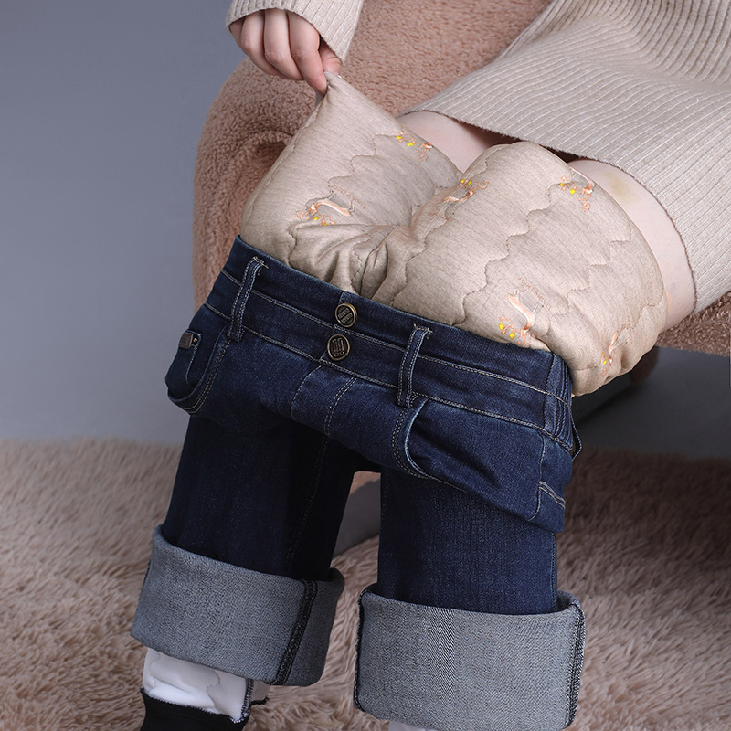 2025秋冬新款加厚保暖蚕丝棉休闲喇叭弹力牛仔微喇外穿棉裤女长裤