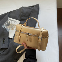 �������г�������С����Ů2026�¿ɫа��ٴ�r�Іμ�б���