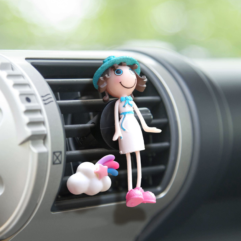 Cartoon transfronterizo coche perfume salida de aire clip coche aromaterapia boca de aire acondicionado fragancia ligera duradera muñeca colgante muñeca