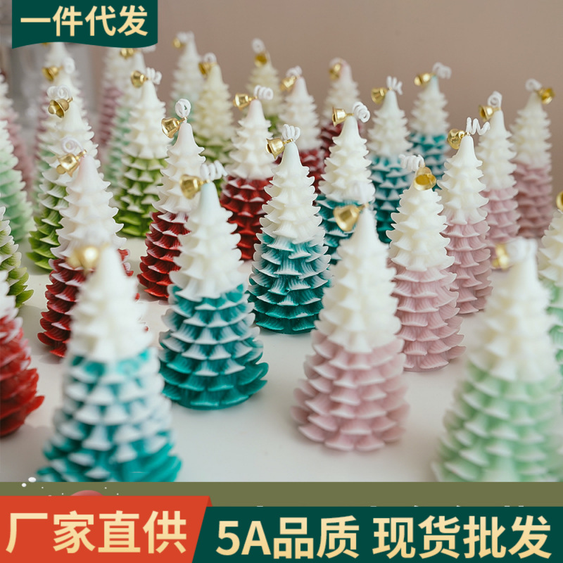 Vela de Navidad creativa Fragancia hecha a mano Regalo de mano Candles Decoración de velas de aromaterapia en forma de árbol de Navidad