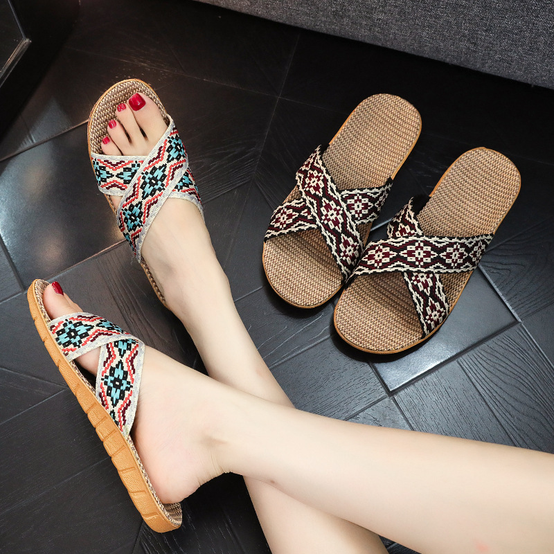 New Special Offer Chinese-style Crossover for Men and Women Couple Wearing Breathable Lightweight Non-slip Home Indoor Sandals and Slippers New Special Offer Chinese-style Crossover for Men and Women Couple Wearing Breathable Lightweight Non-slip Home Indoor Sandals and Slippers