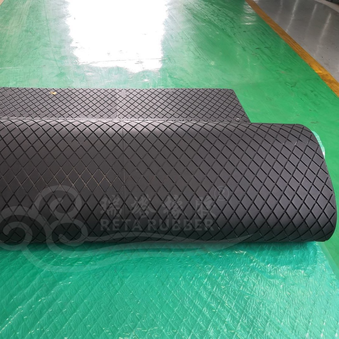 滚筒包胶胶板12mm冷硫化菱形胶板