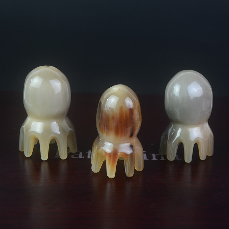 厂家批发牛角梳章鱼按摩白牦牛角八爪鱼头疗顺发梳宽齿小巧洗头梳