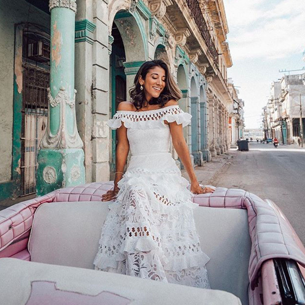 Vestido de encaje con volantes, hombros descubiertos, abertura y bajo amplio, estilo europeo y americano, nueva colección primavera/verano 2025 para mujer.