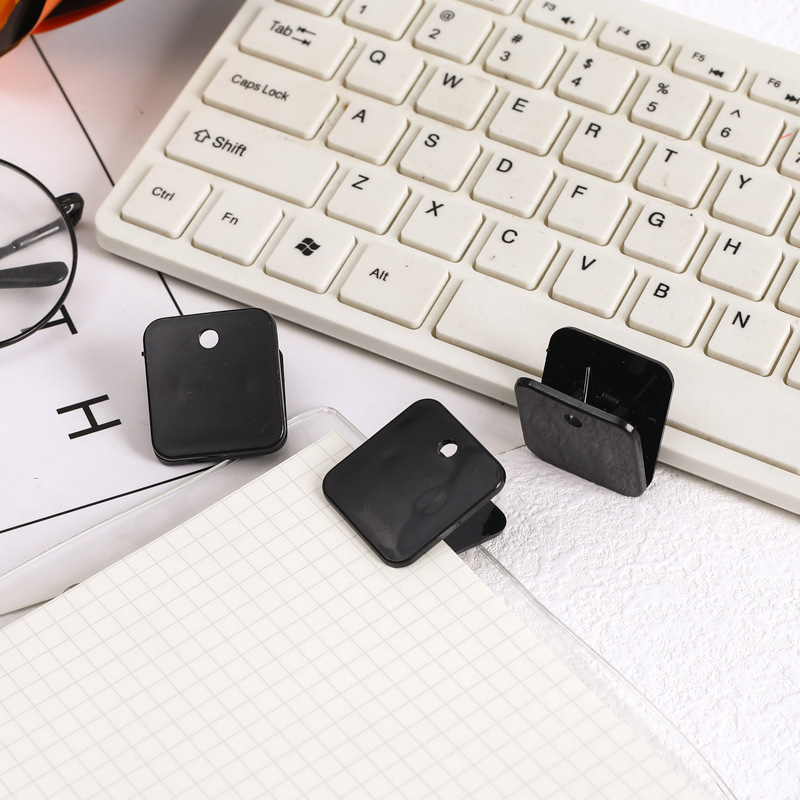 Fabricantes al por mayor acrílico cuadrado clips pequeños materiales de aprendizaje de oficina simple papel de prueba de clasificación de clips de plástico