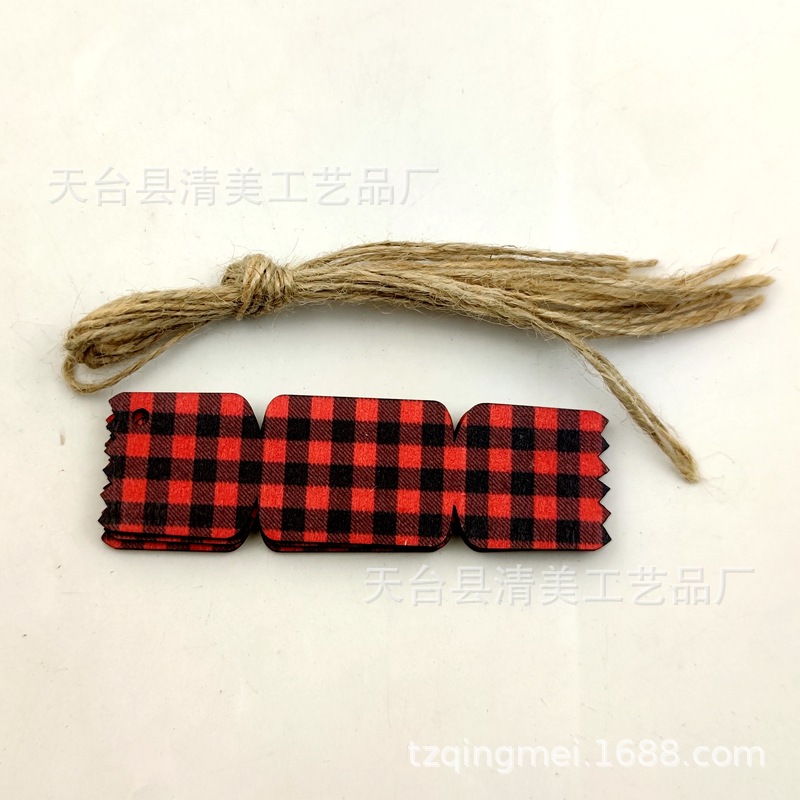 33 rojo y negro Plaid SERIE DE Navidad madera chips colgantes decorativos de Navidad se pueden combinar libremente con 10 piezas en un paquete