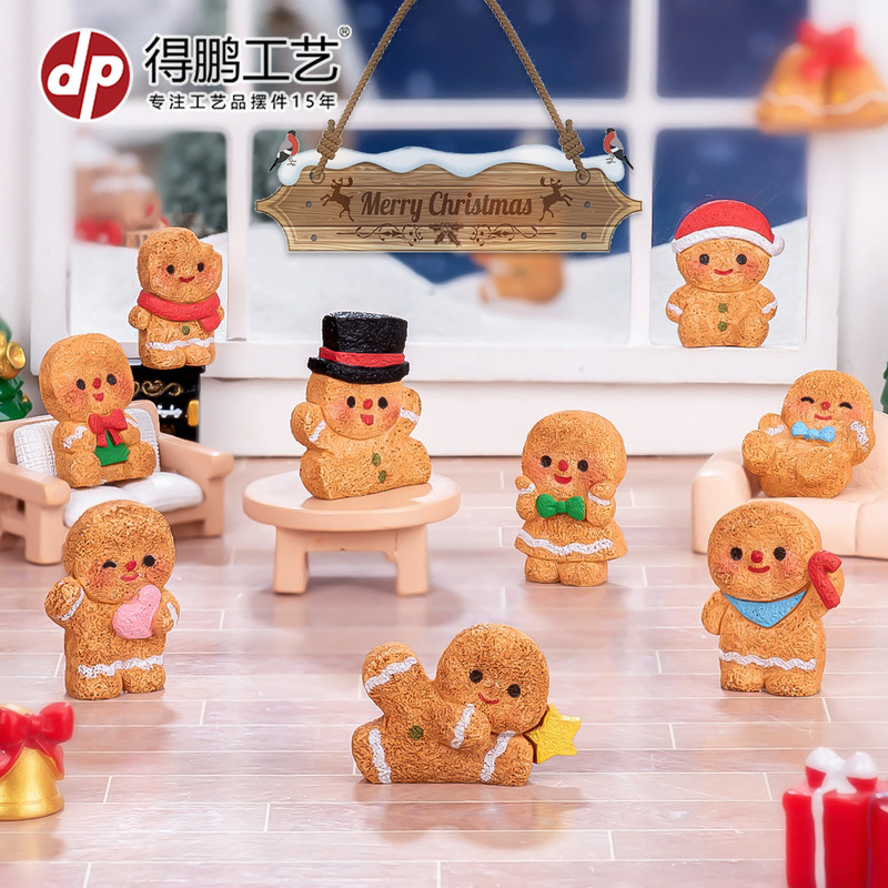 Micro Landscape Creative Cute Christmas Gingerbread Man Doll House Snow Scene DIY Resin Crafts Mini Car Ornaments Micro Landscape Creative Cute Christmas Gingerbread Man Doll House Snow Scene DIY Resin Crafts Mini Car Ornaments