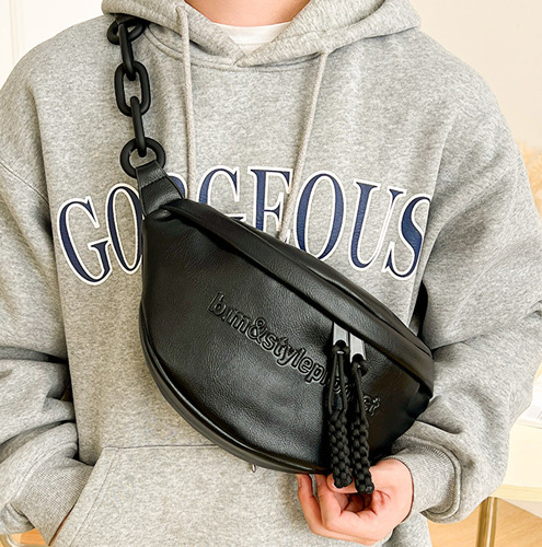 Bags for women  new spring crossbody niche design high-end texture fashion versatile chain chest bag waist bag