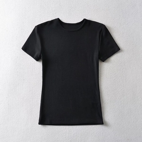 solid color fitted retro short short sleeve T-shirt with a round…