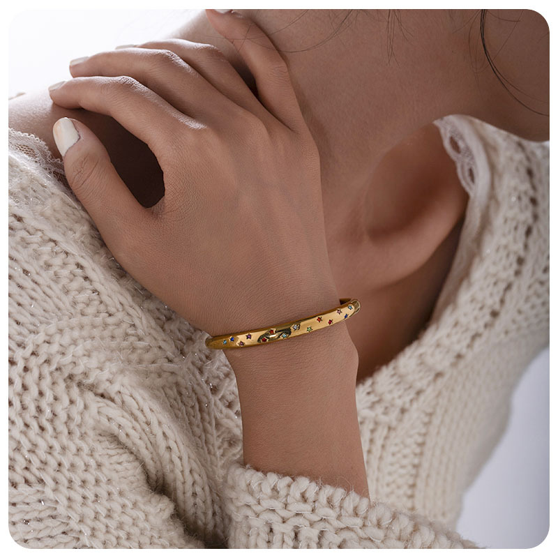 TENA Europa y América pulsera de estrellas de acero inoxidable de alto nivel nicho pulsera de anillo simple para mujeres moda natural joyas de acero de titanio