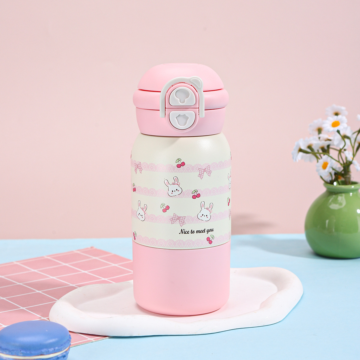 Gourde enfant inox avec paille et motif dessin animé_voghion.com