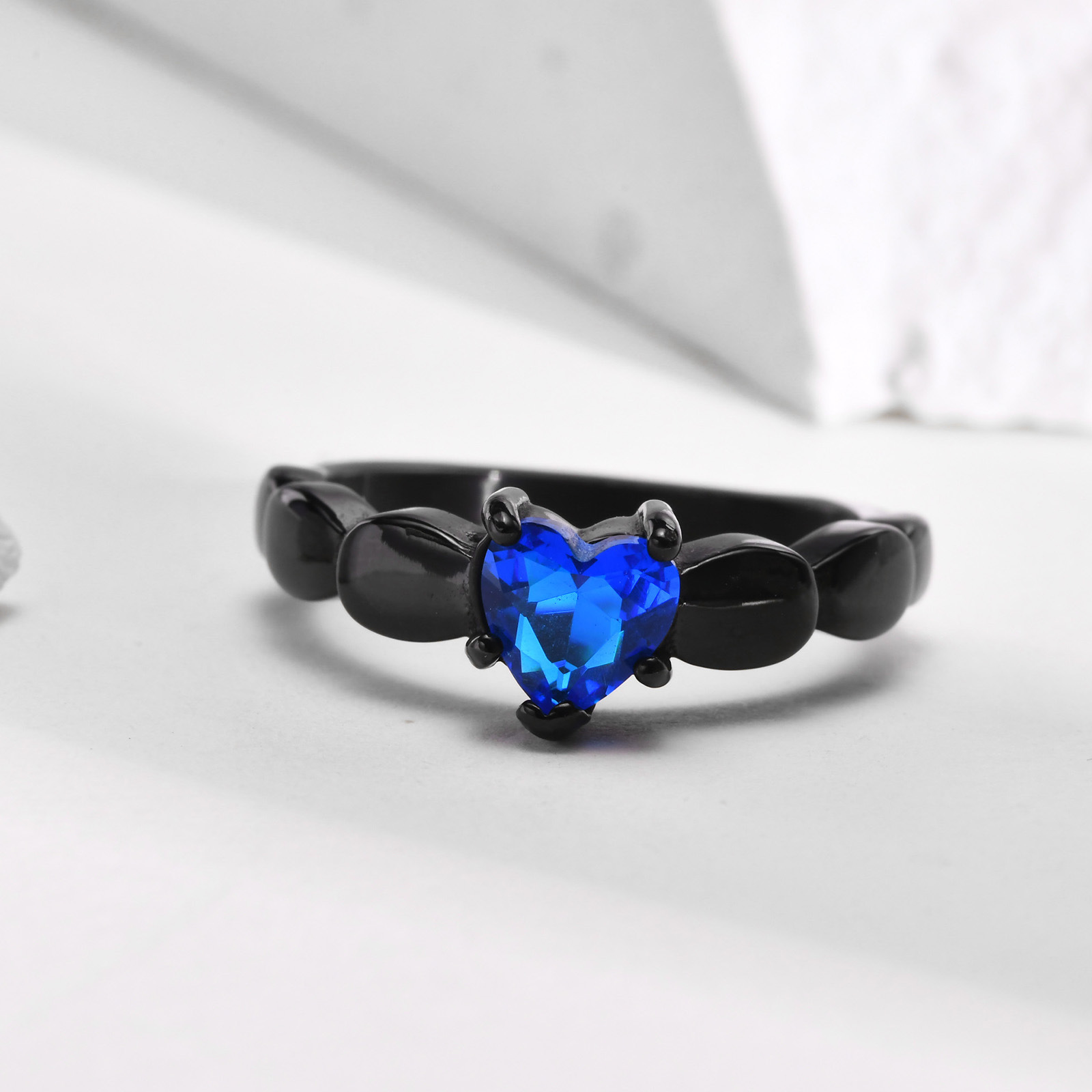 Simple Style Heart Shape Stainless Steel Rings Inlay Zircon Stainless Steel Rings display picture 9