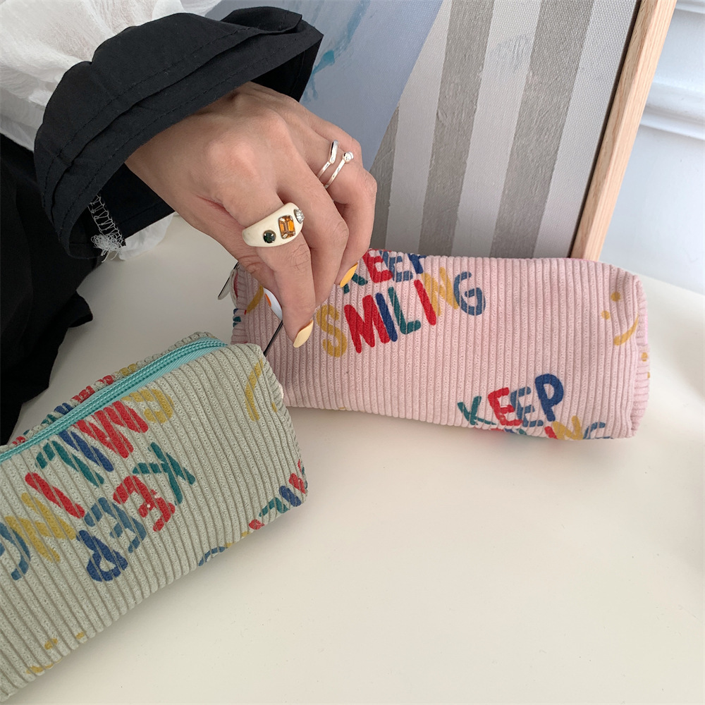 38182 ins retro Artistic pen case, corduroy fresh letter stationery box, student portable storage makeup bag undefined