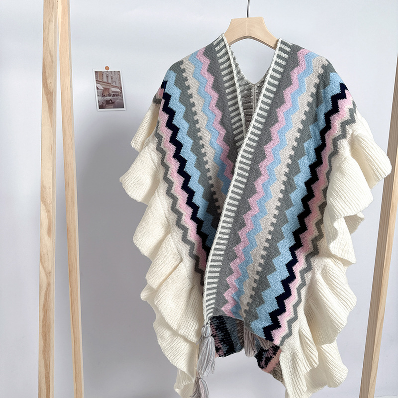 Women's Retro Ethnic Style Geometric Color Block Knit Shawl display picture 3