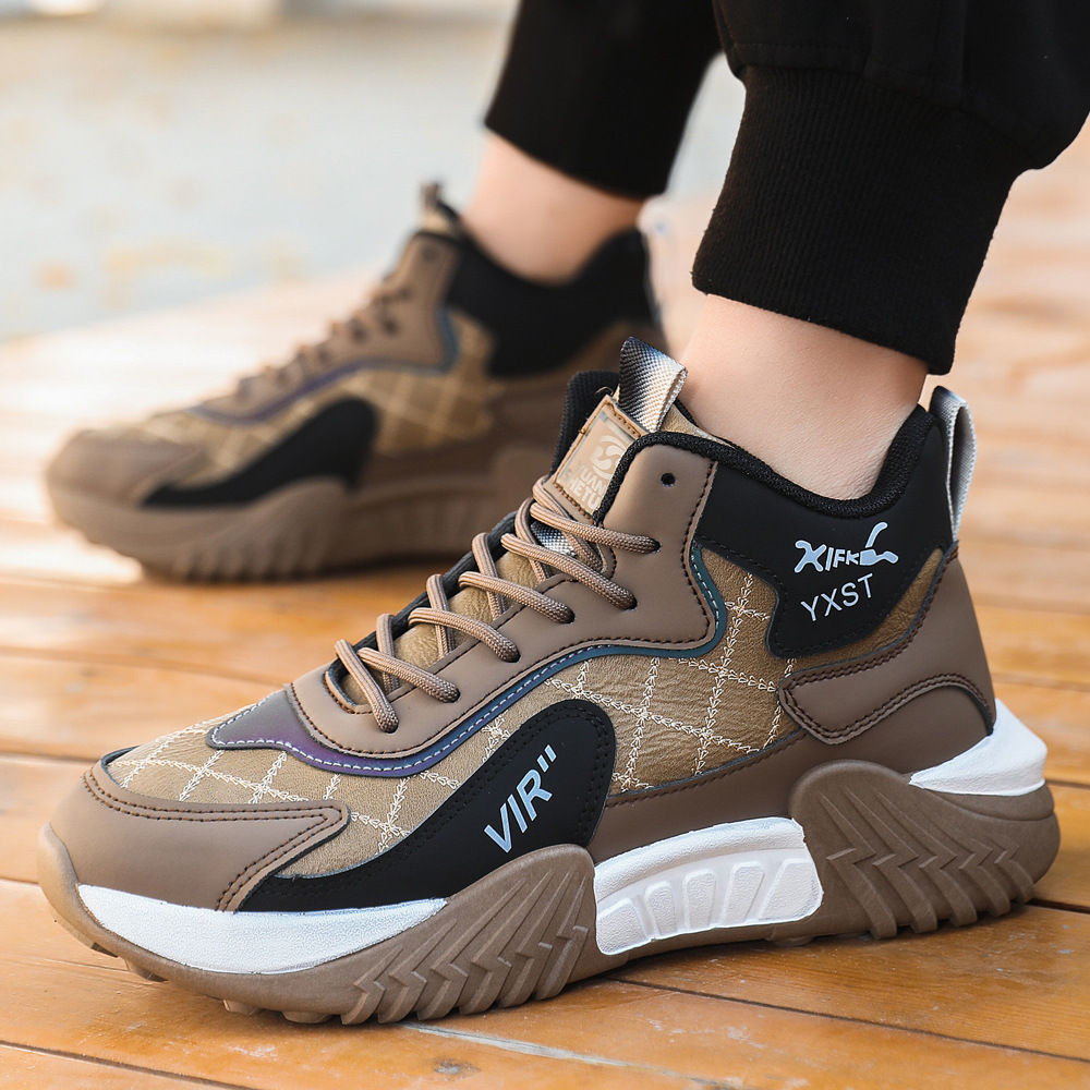 Y977 Khakis Single Shoes