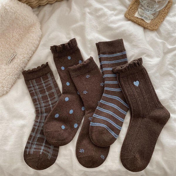 Winter Thickened Warm Soft Velvet Coffee Blue Korean Style Ins Heart Floral Striped Mid-Calf Socks Versatile Slouch Socks Women's Socks