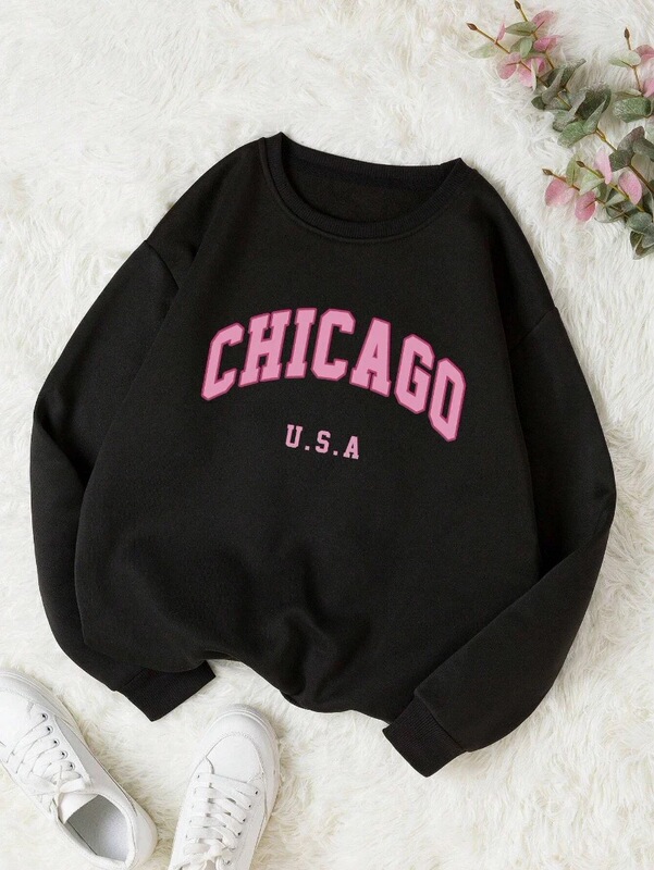Casual Women's Sweatshirt with Chicago Usa Letter Print, Fashionable Round Neck Oversized Hoodie, Warm