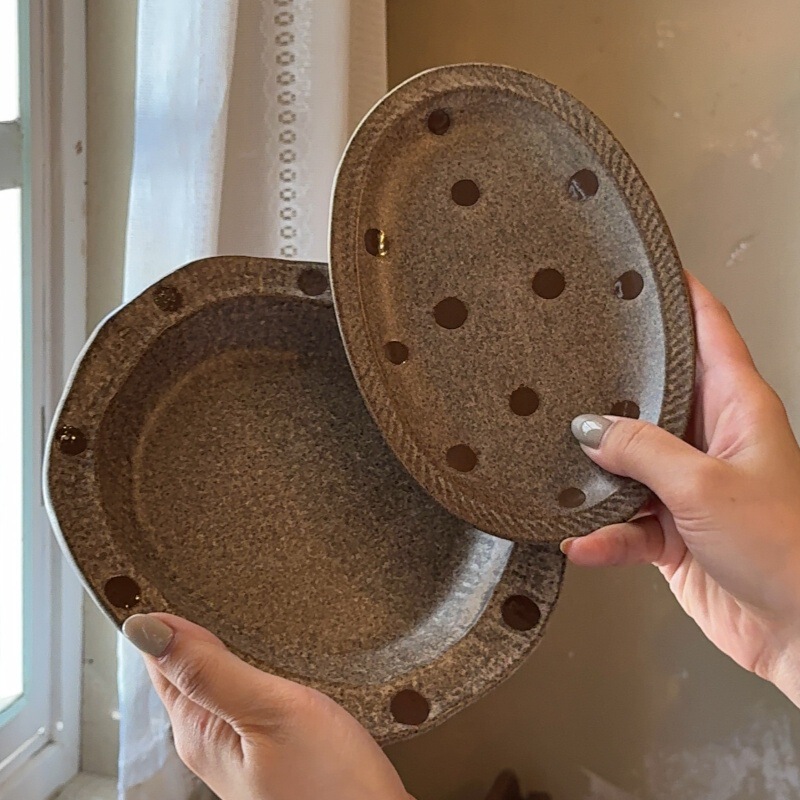 Japanese-Style Retro Coarse Pottery Polka Dot Plate with Vintage Texture, High Aesthetic Value, Suitable for Home Use, Ceramic Flat Plate, Dish Plate, Deep Plate, Pasta Plate