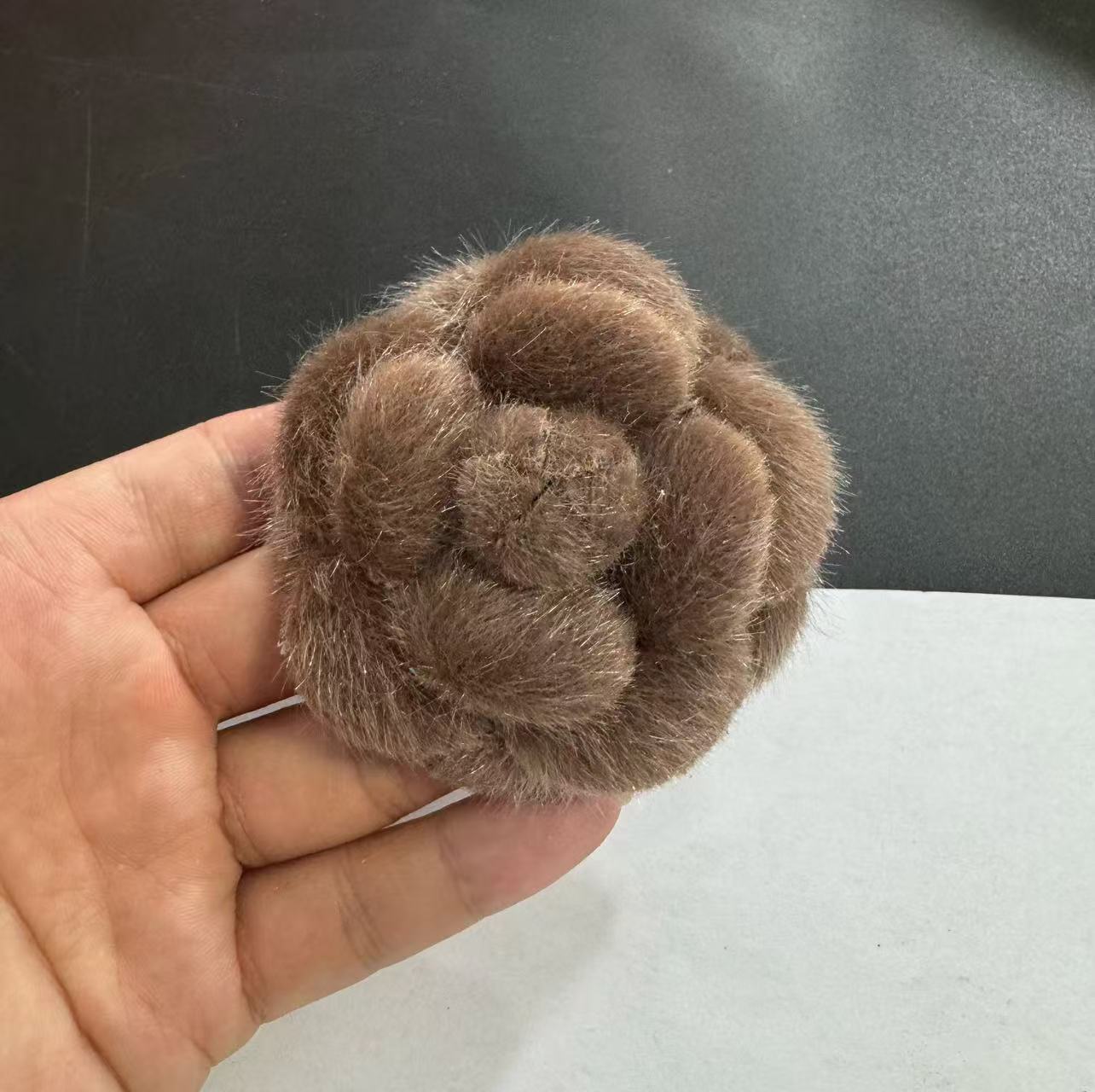 폭발 6.8CM 하이 엔드 인기 작은 향기 두꺼운 꽃 니부 슈퍼 모양의 꽃 동백 보석 코사지와 브로치